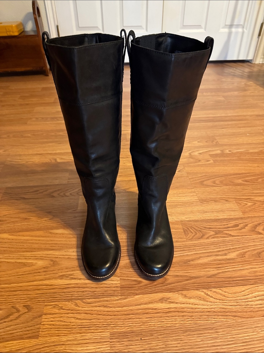 Lucky Brand Black Knee-High Leather Heeled Boots wide calf